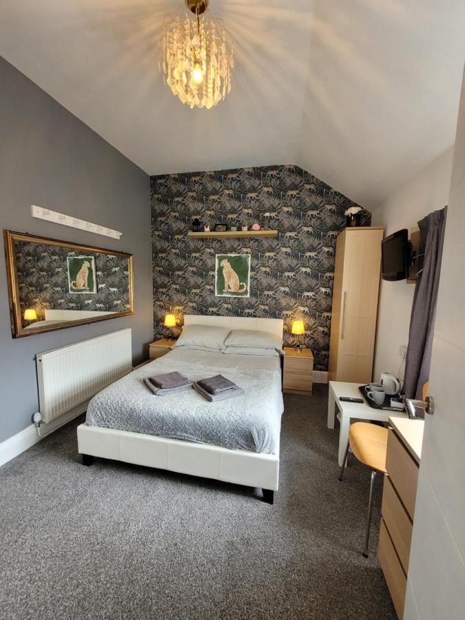 Room@87 Ellesmere Port Kültér fotó